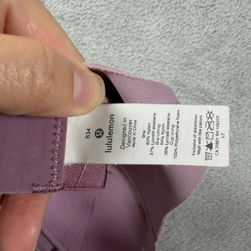 Lululemon Fine Form Bra Women B34 Purple Mauve Molded Cups‎